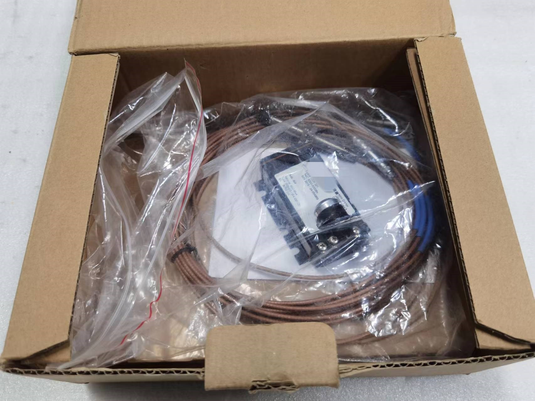 1pc new  CON021    #OYF088
