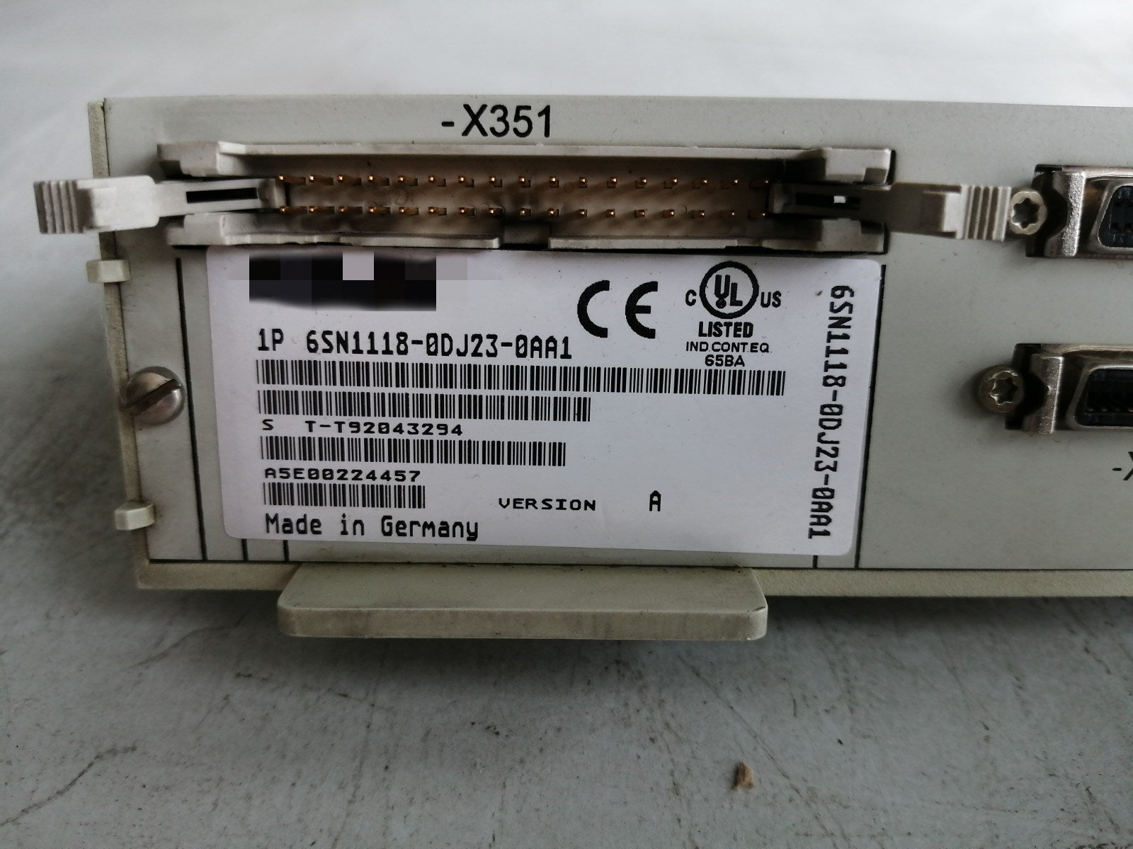 1pc  used 6SN1118-0DJ23-0AA1  #OYF088