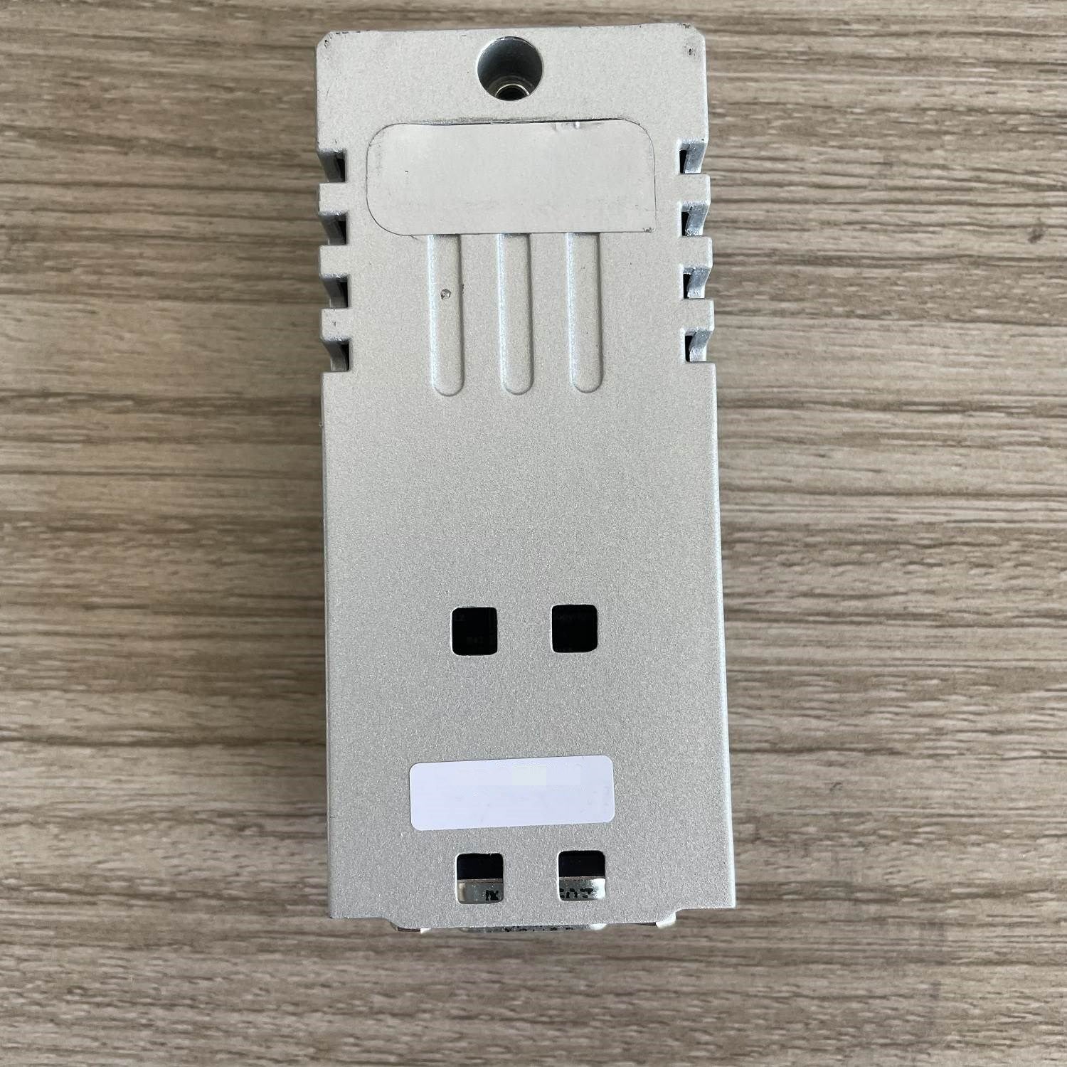 1pc  used  PLCM06、PLCM06U0P1   #OYF088