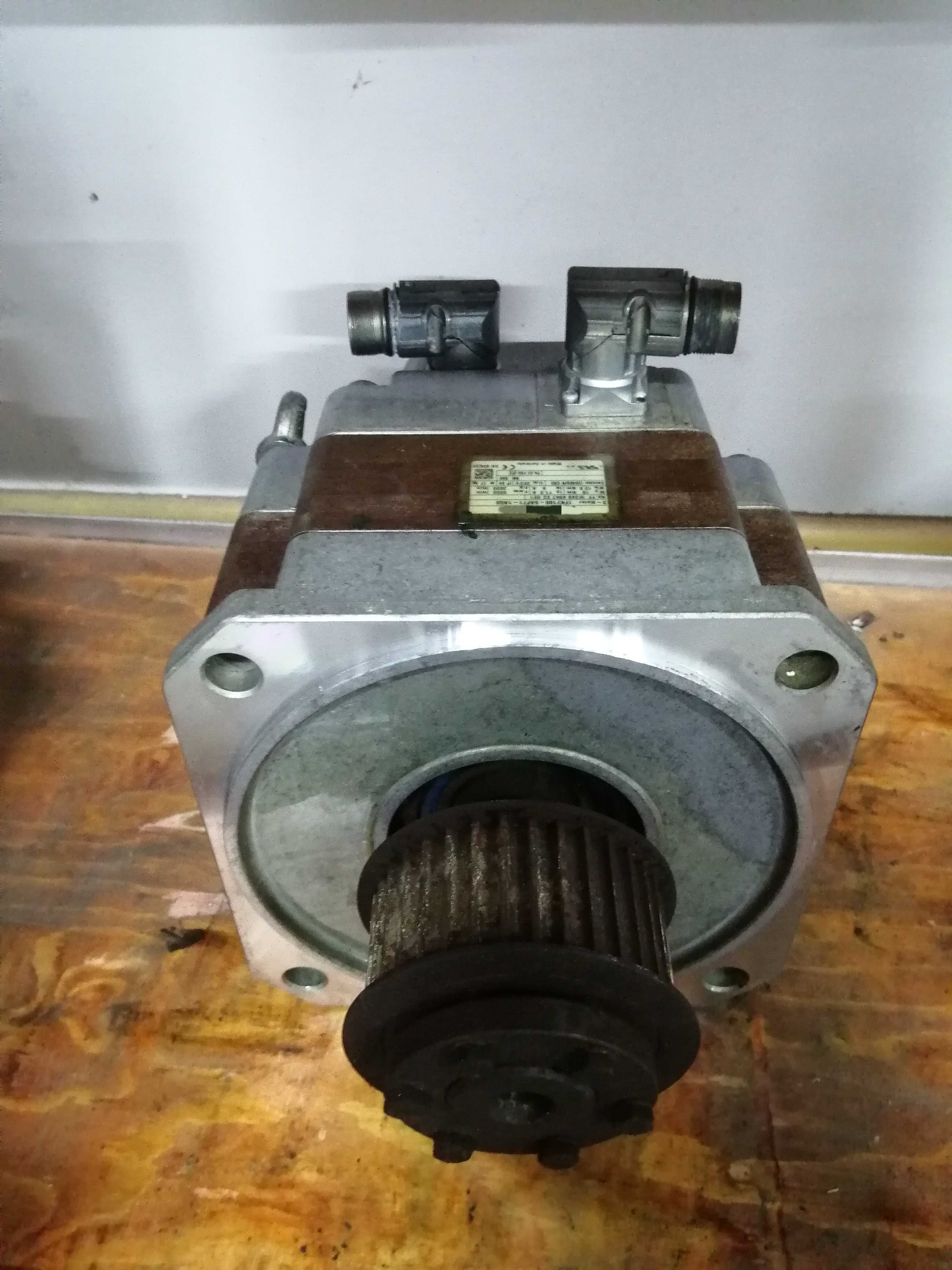 1pc  used  1fk7100-5af71-1ag3  #OYF088