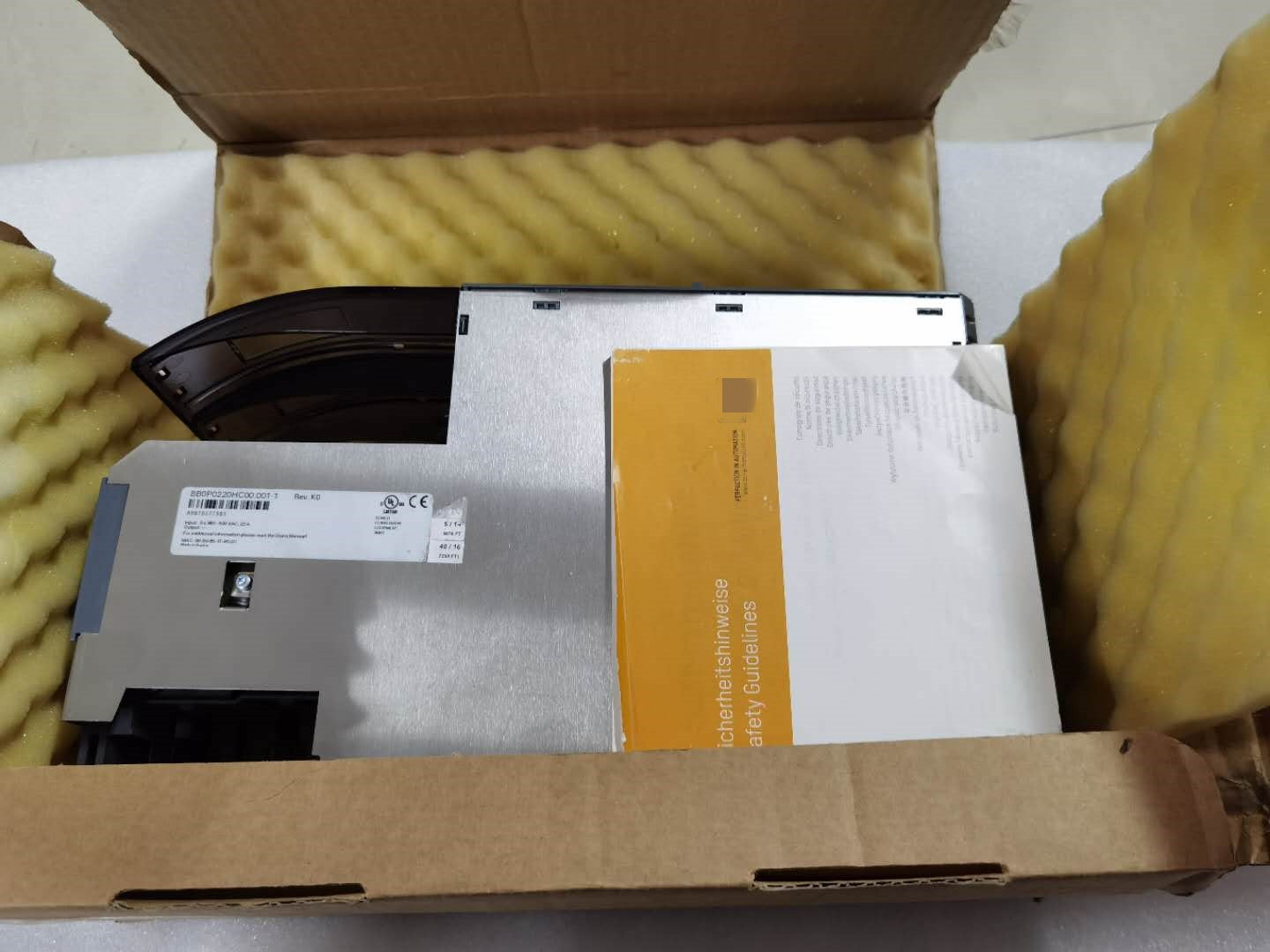 1pc  new  8BOP0220HC00.001-1  #OYF088