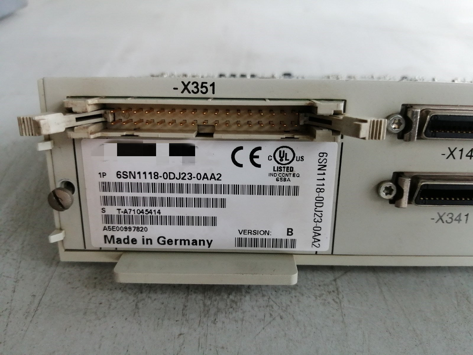 1pc  used 6SN1118-0DJ23-0AA2   #OYF088