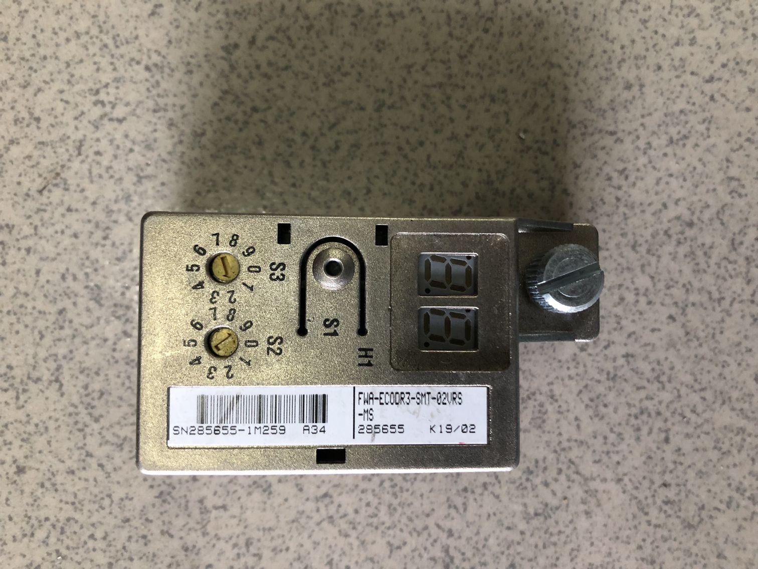 1pc  used FWR-ECODR3-SMT-02VRS-MS   #OYF088