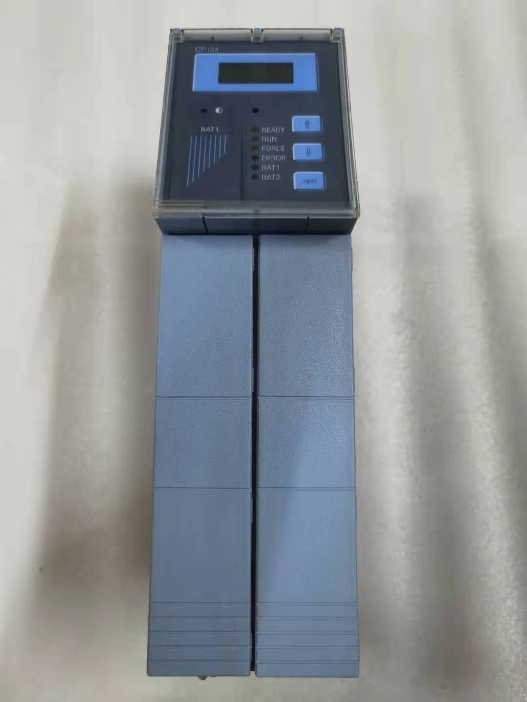 1pc  used  2CP104.60-1  #OYF088