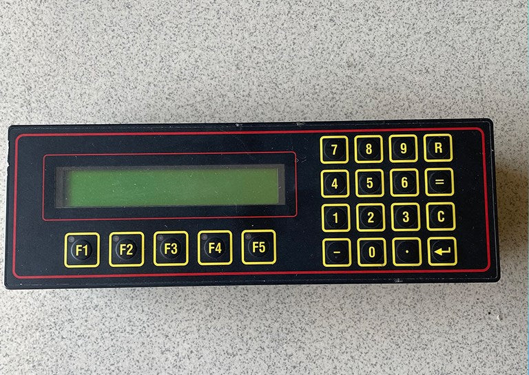 1pc  used LCD34   #OYF088