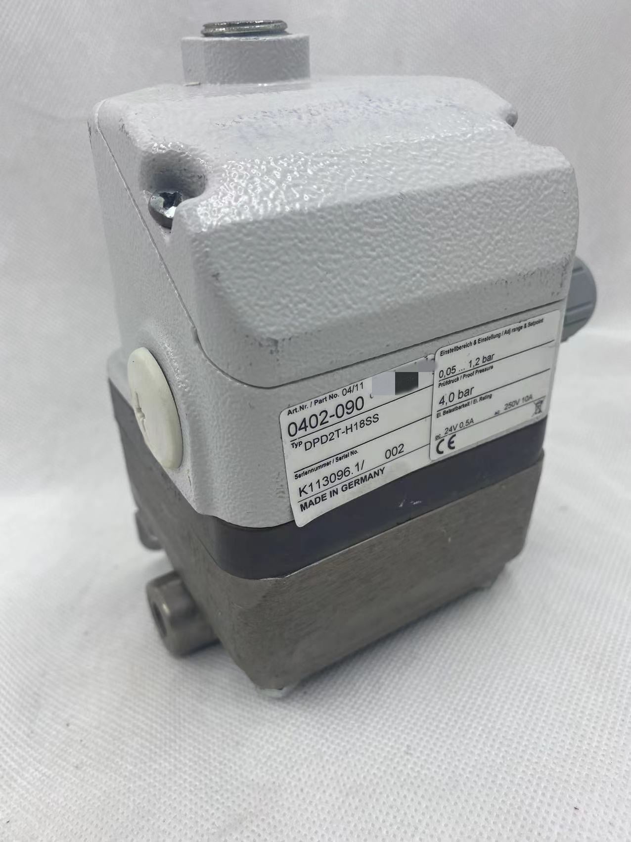 1pc  used   DPD2T-H18SS 0402-090  #OYF088