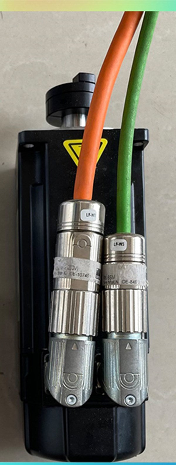 1pc  used  AKM43G-ANC2R-01   #OYF088