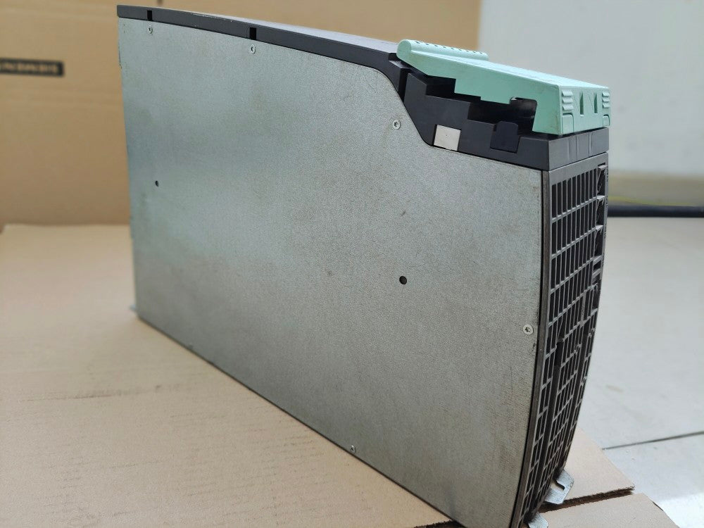 1pc  used 6SL3120-1TE15-0AA4    #OYF088