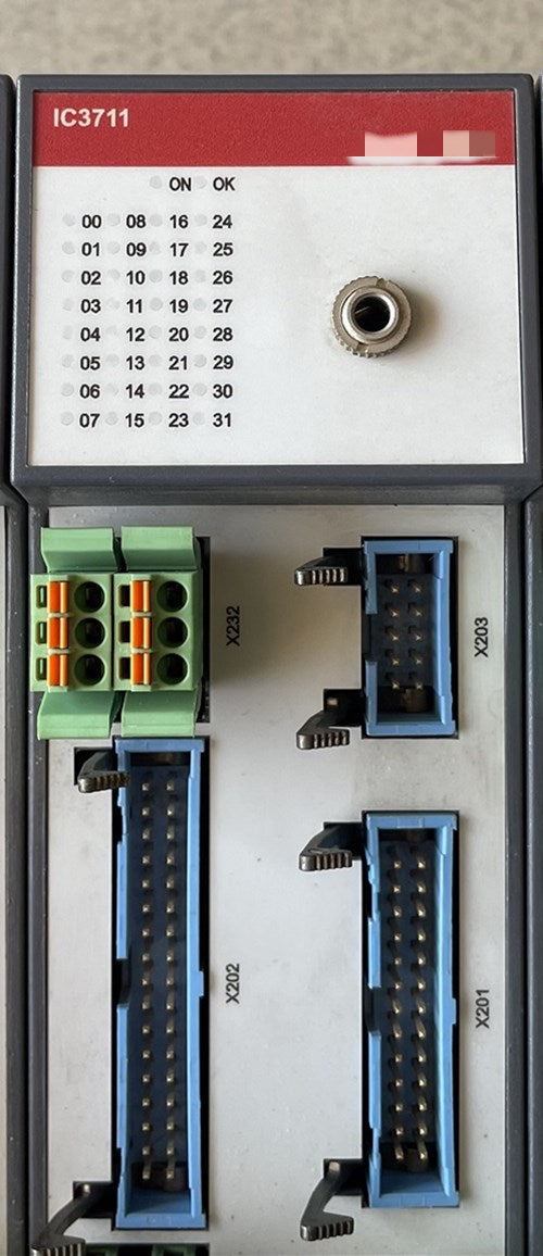 1pc  used IC3711 #OYF088
