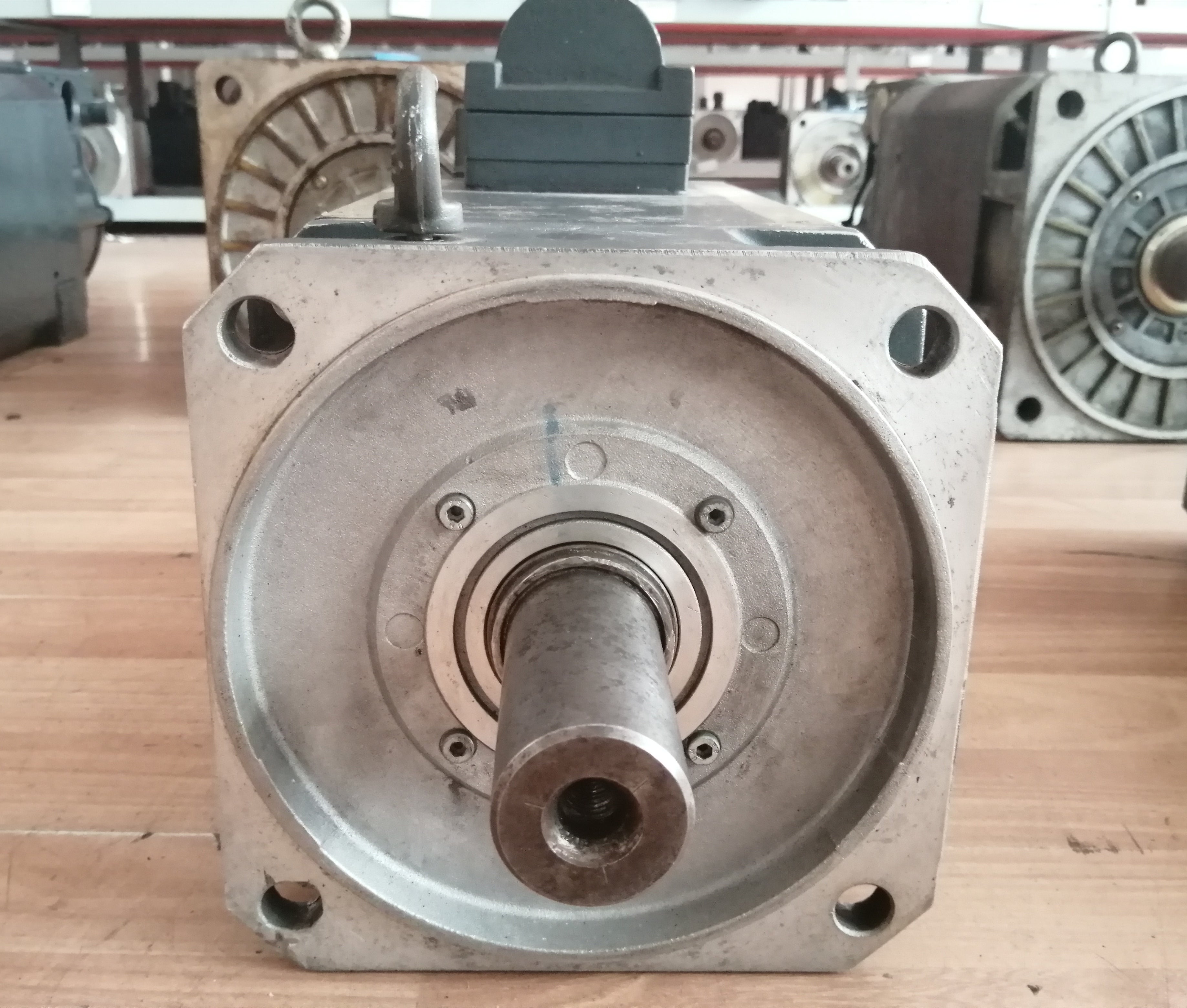 1pc used 1FT6105-8SF71-3AG0   #OYF088