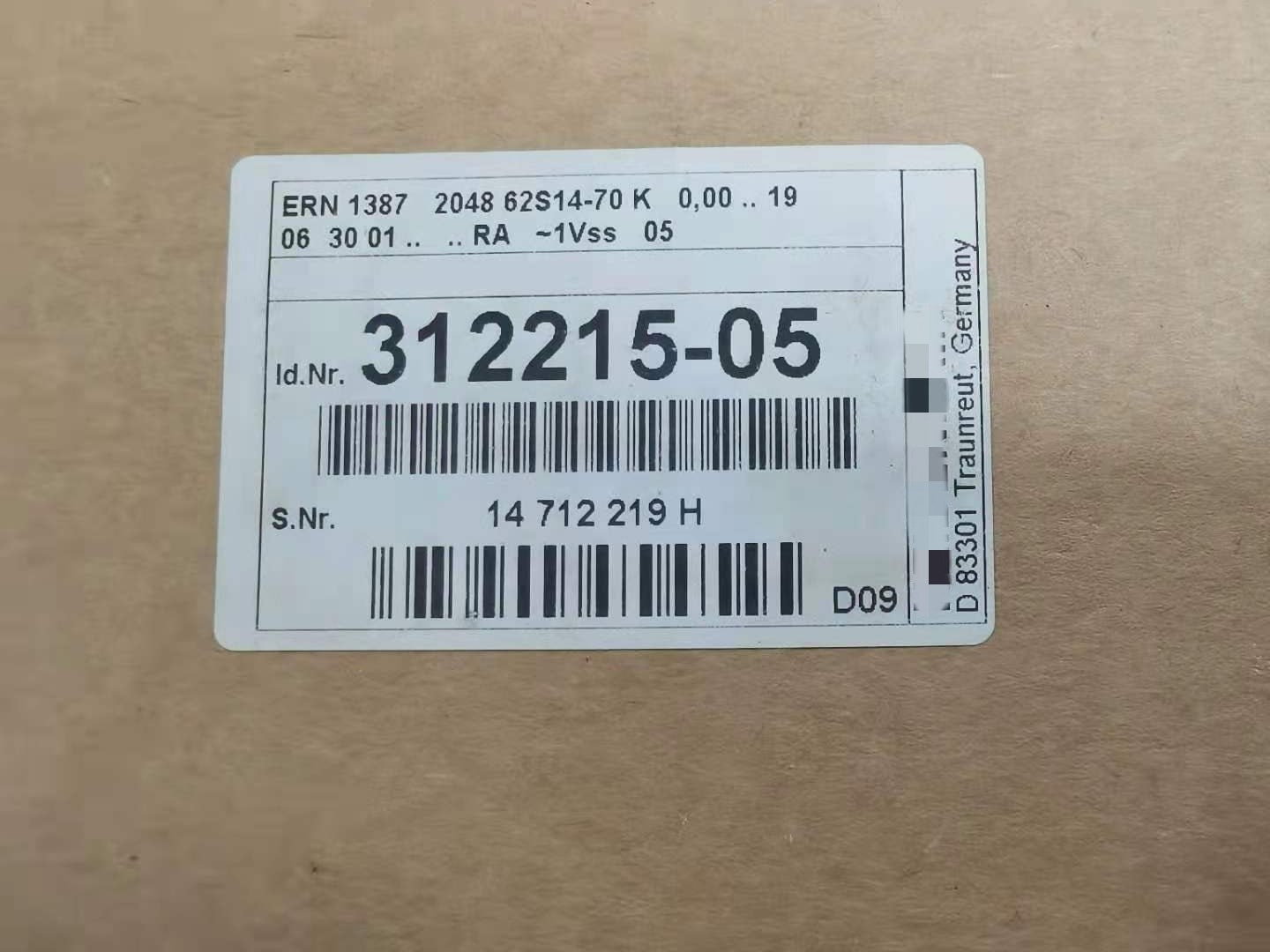 1pc  new  1387 2048 62S14-70K 312215-05     #OYF088