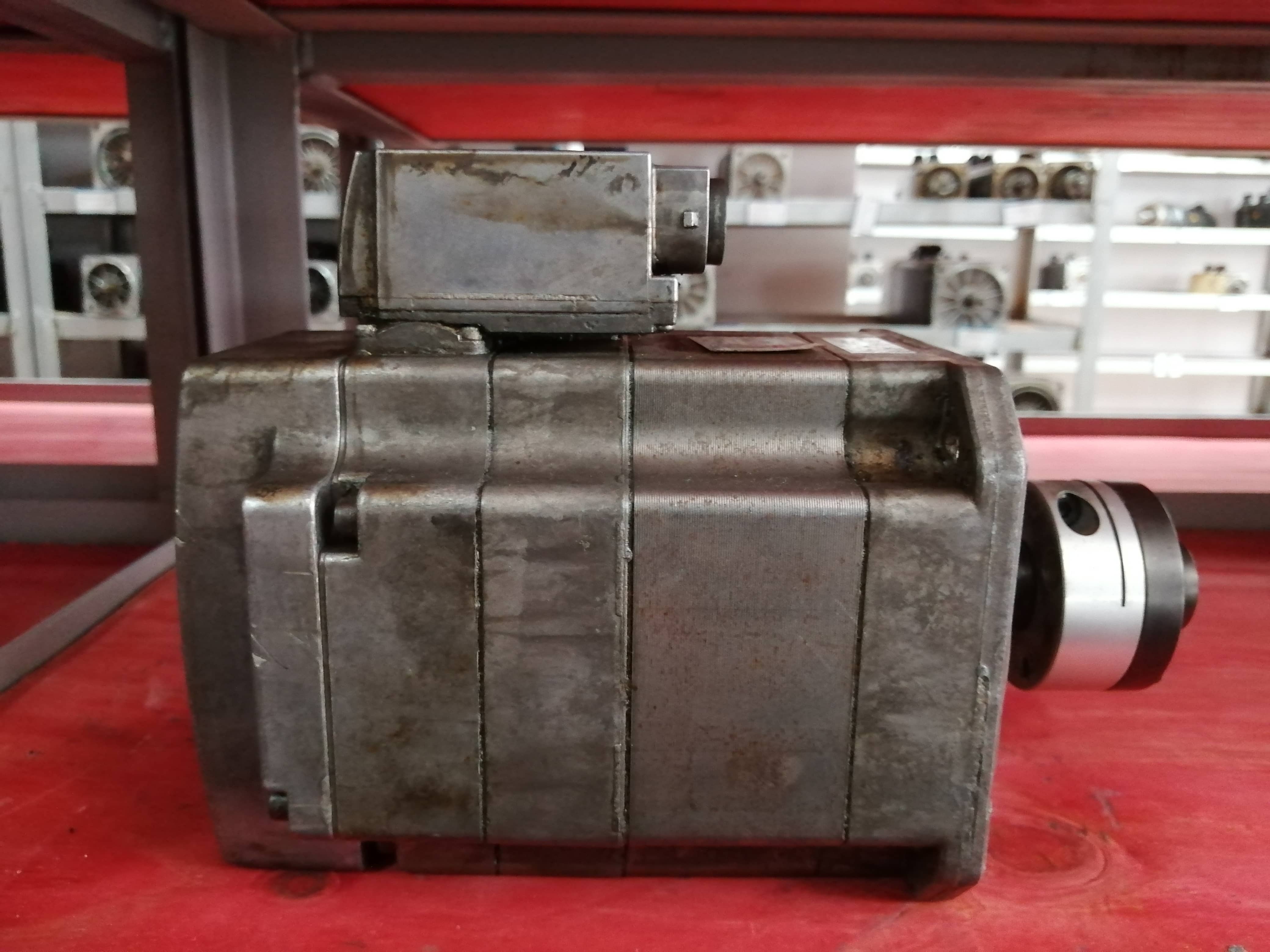 1pc used  1FK7060-5AF71-1FA2  #OYF088