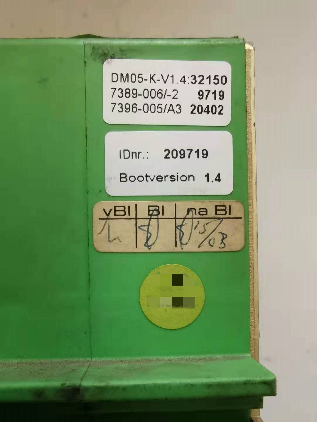 1pc  used  DM05-K-V1.4.32150   #OYF088