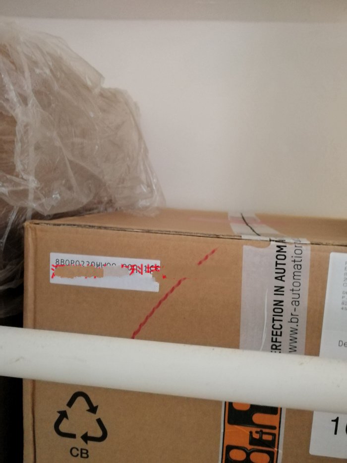 1pc  new 8B0P0220HW00.000-1 #OYF003