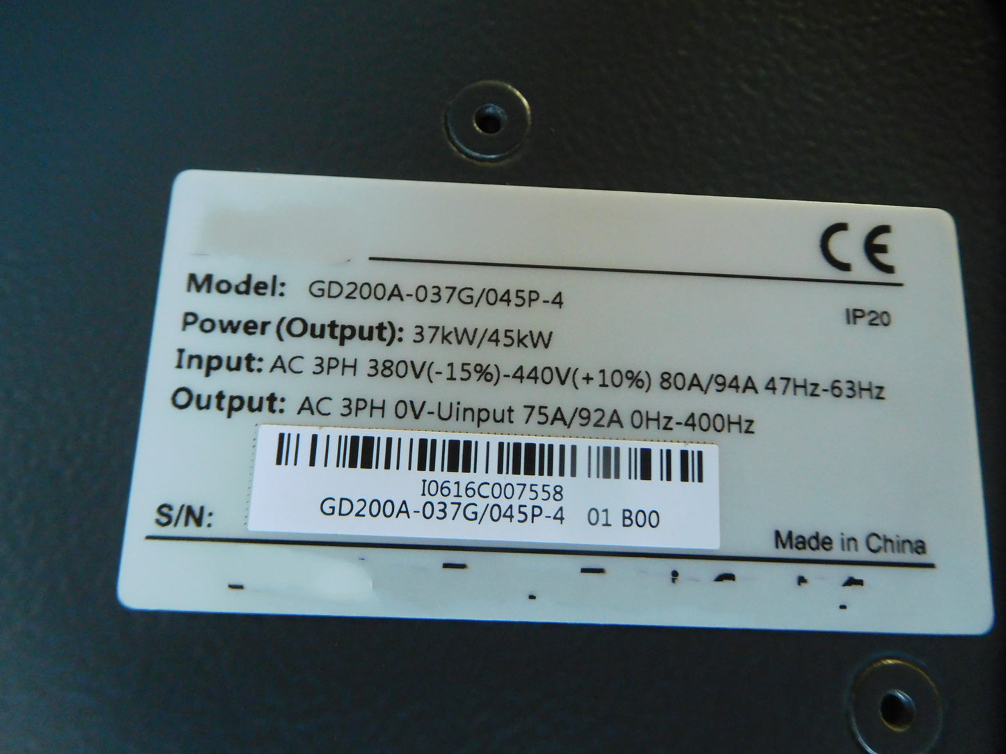 1  PCS     USED  GD200A-037G/045P-4 37/45KW 380V  #OYF055