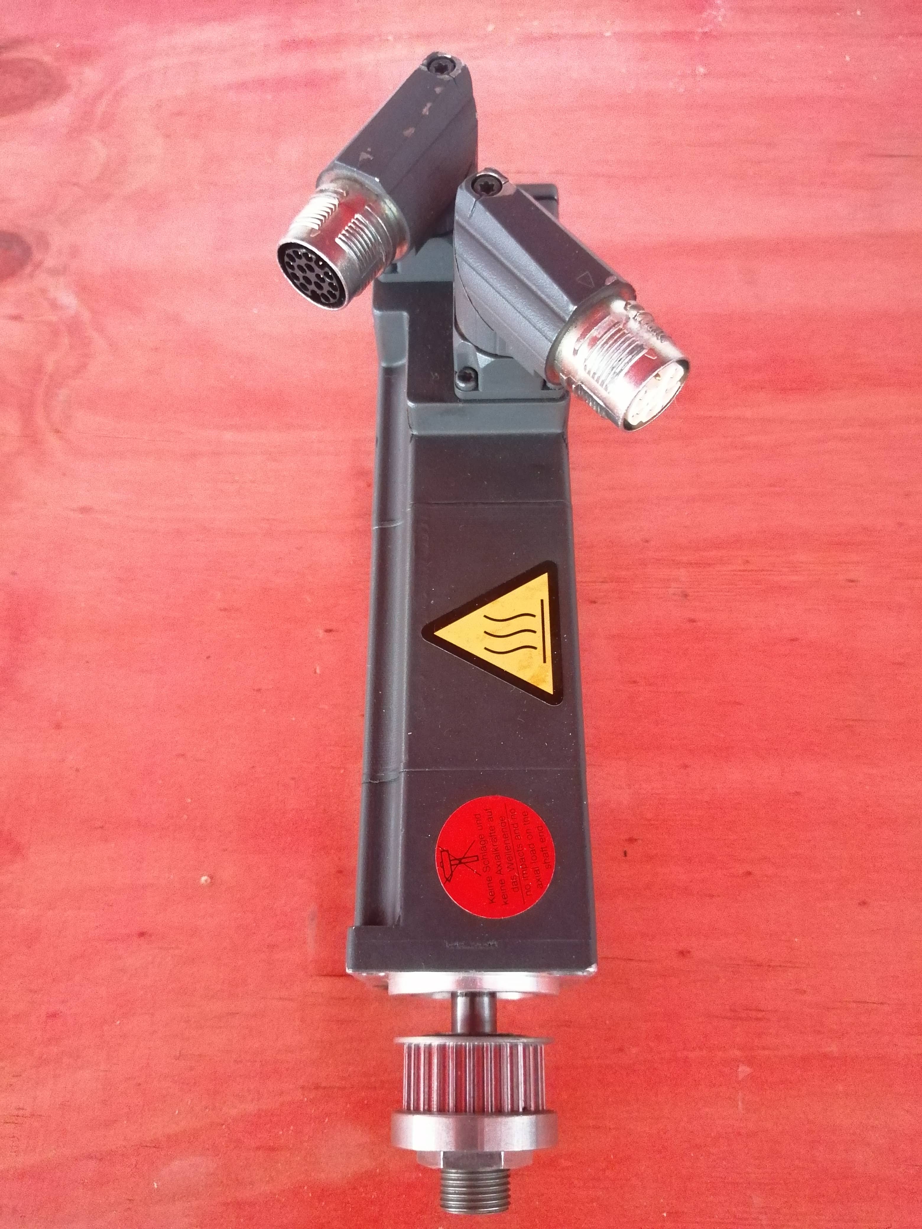1PCS for used   1FK7032-5AK71-1LV5-Z    #OYF003