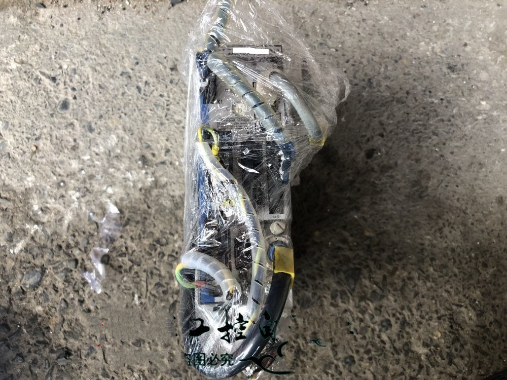 1pc for  used  AKD-P00306-NBCC-E074   #OYF008