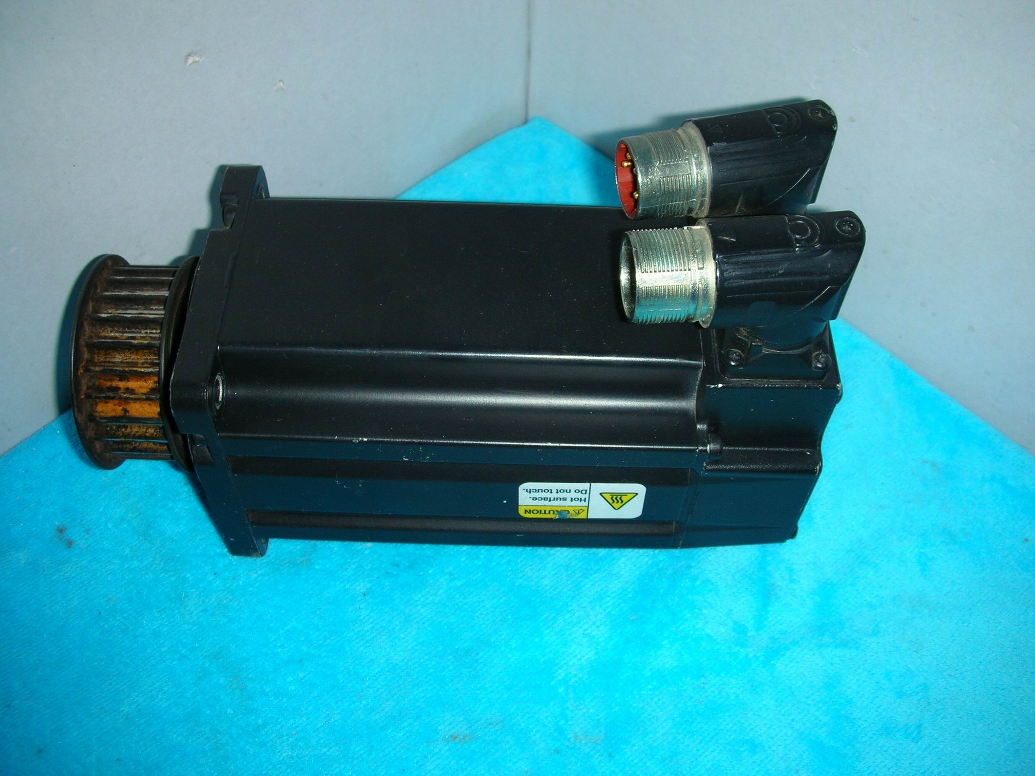 1PCS for  used    MPL-B330P-SJ72AA  #OYF003