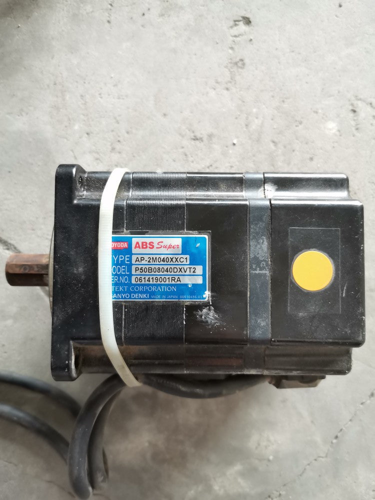 1PC  used AP-2M040XXC1#OYF007