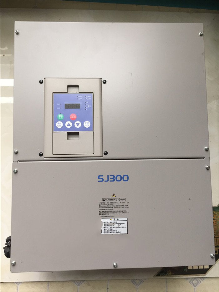 1PCS  USED  SJ300-370HFS-KE2A 23KW 380V  #OYF055