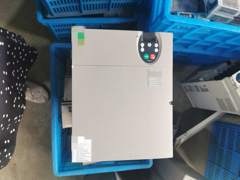 1PCS  USED ATV21HD15N4 #OYF009