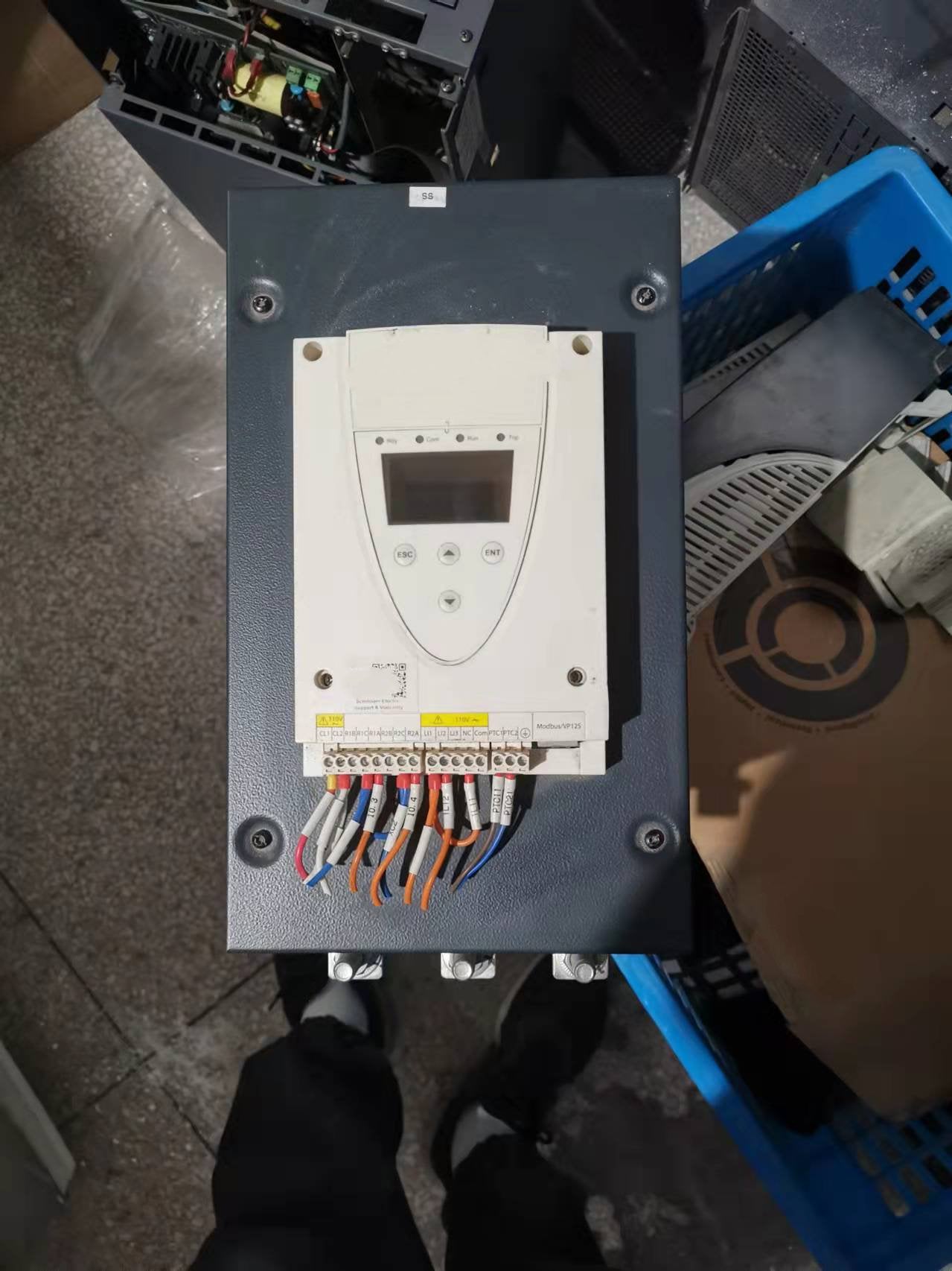 1 PCS USED  ATS22C21S6U #OYF055