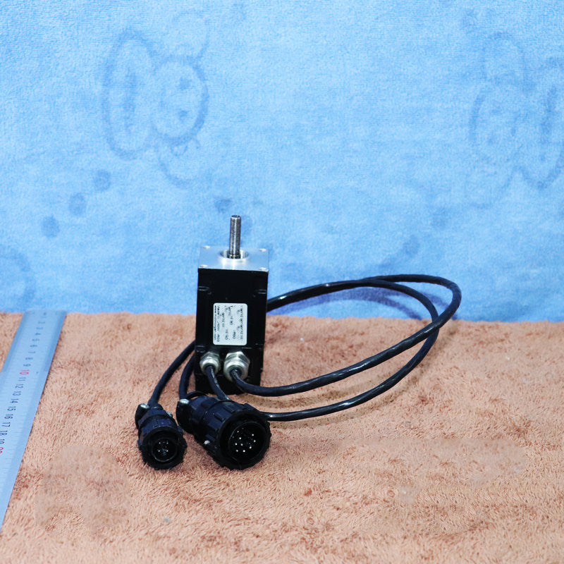 1 PCS USED AKM11E-BNMN2-00 #OYF005