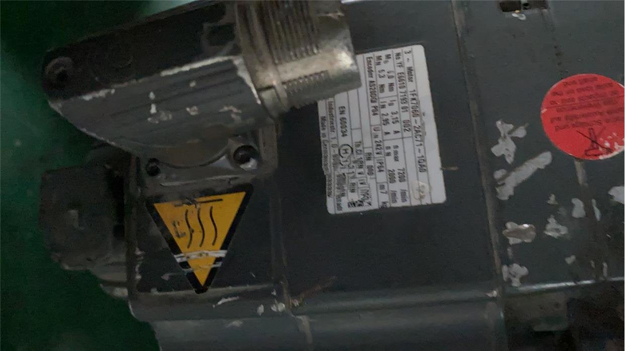 1 PCS USED  1fk7060-2ac71-1qa0  #OYF055