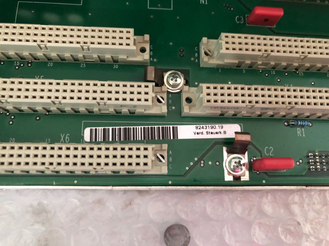 1PC used 18219853.12 8243190.19#OYF007