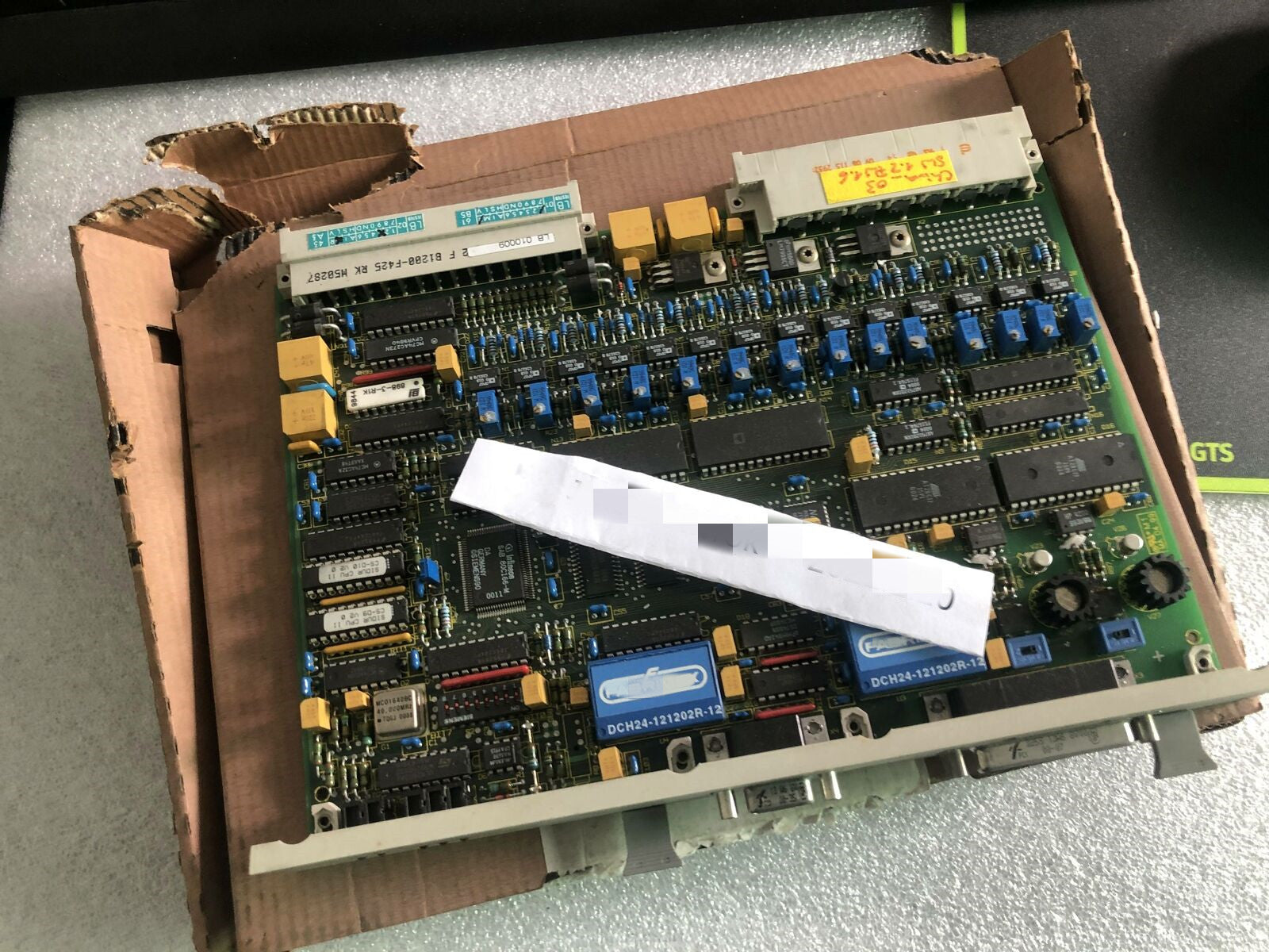 1PC for new  J31035-A4393-L1   #OYF008