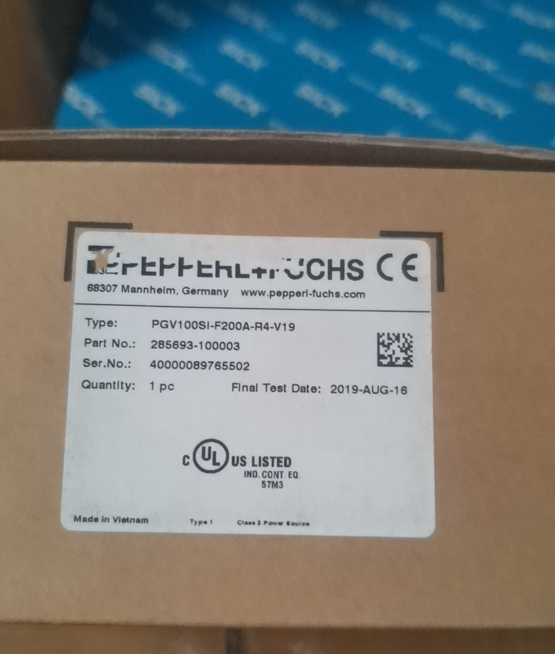 1PCS NEW  PGV100SI-F200A-R4-V19 #OYF009