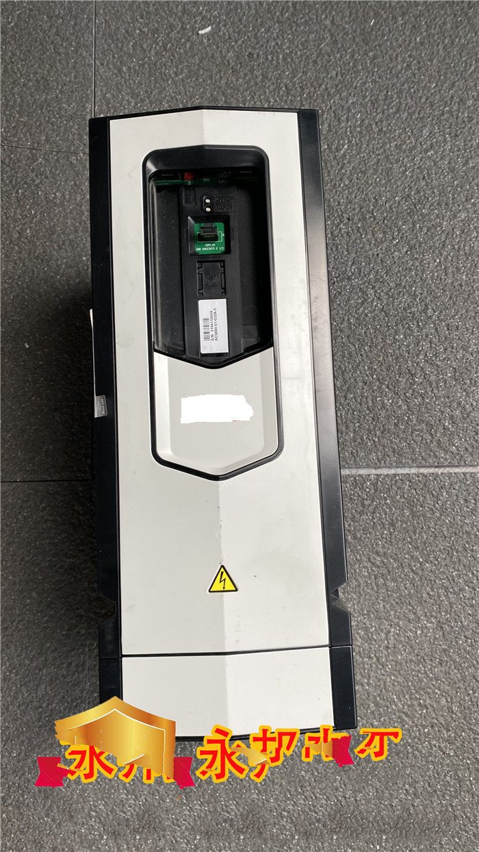 1PCS for  used  ACS880-01-11A0-5    #OYF003
