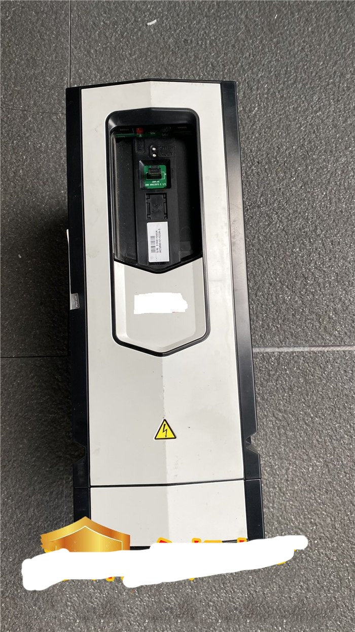 1PCS for  used   ACS880-01-025A-3   #OYF003