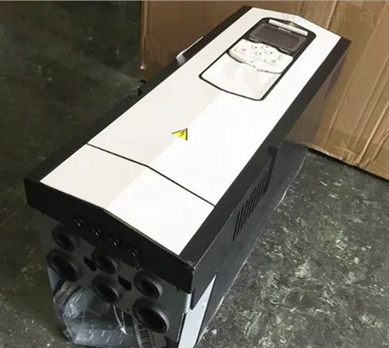 1PCS  NEW ACS880-01-145A-3  #OYF009
