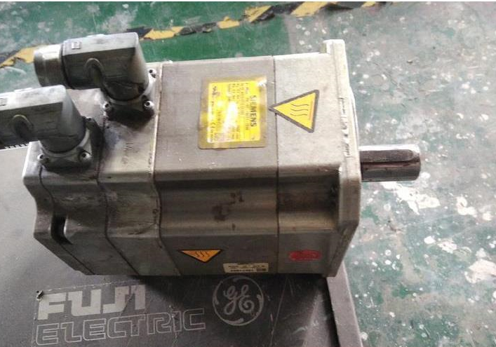 1PCS for  used  1FK7061-7AH71-1SA0   #OYF003