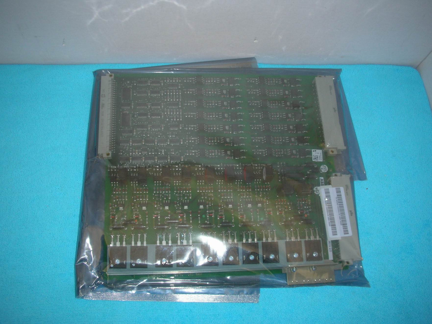 1  PCS     NEW PCA 701952/801 REV2.0  #OYF055