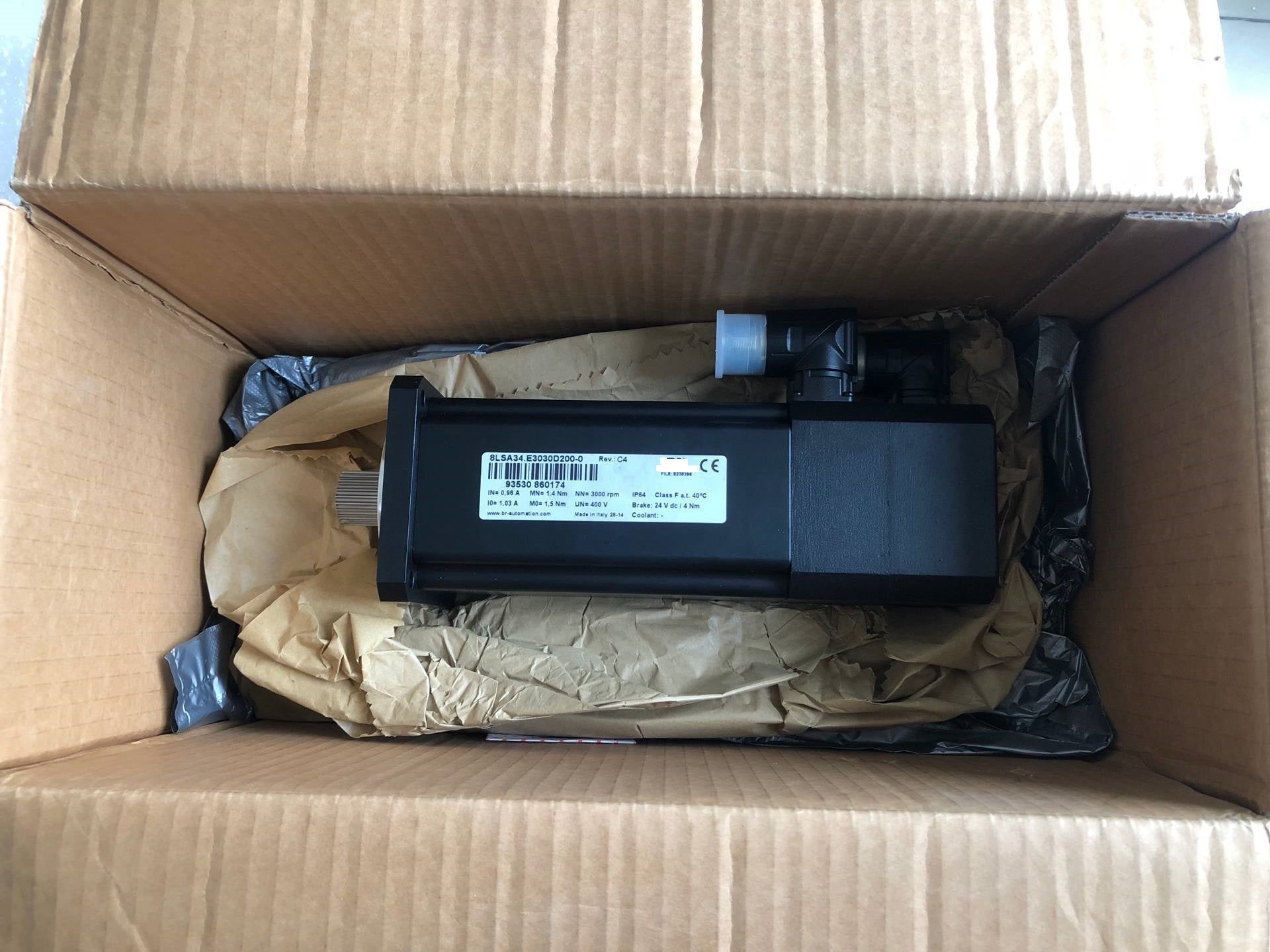 1PC for  new  8LSA34.E3030D200-0    #OYF008