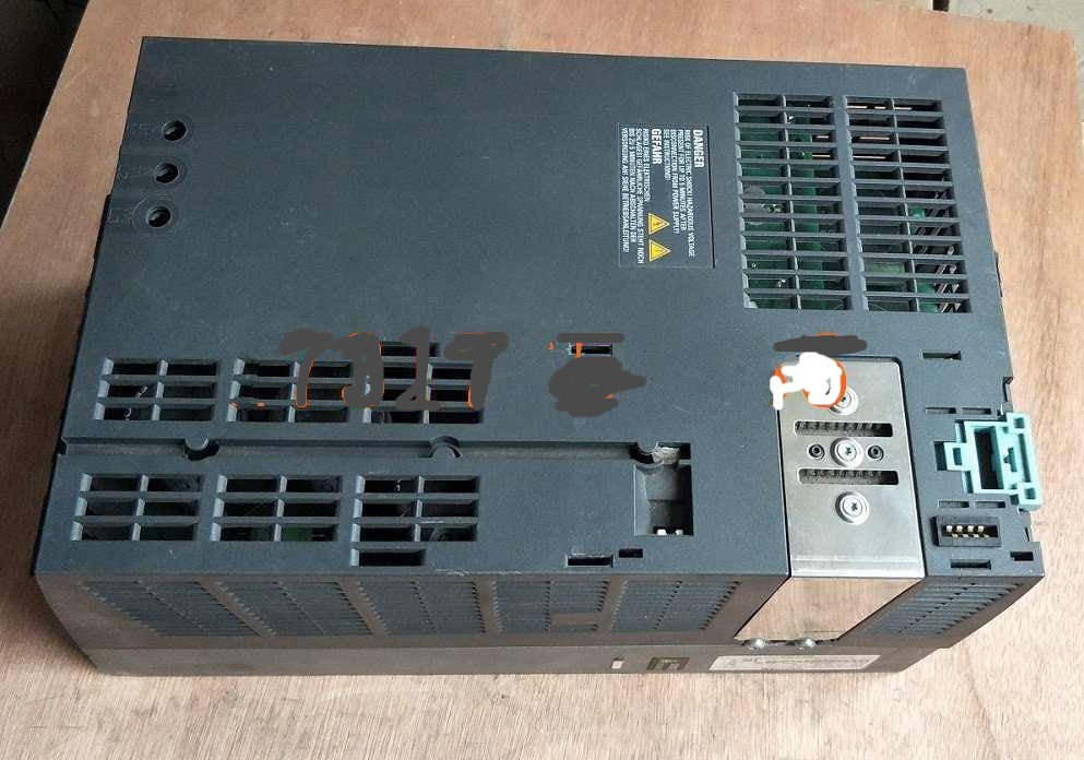 1PCS for  used  6SL3210-1SE21-8AA0   #OYF003