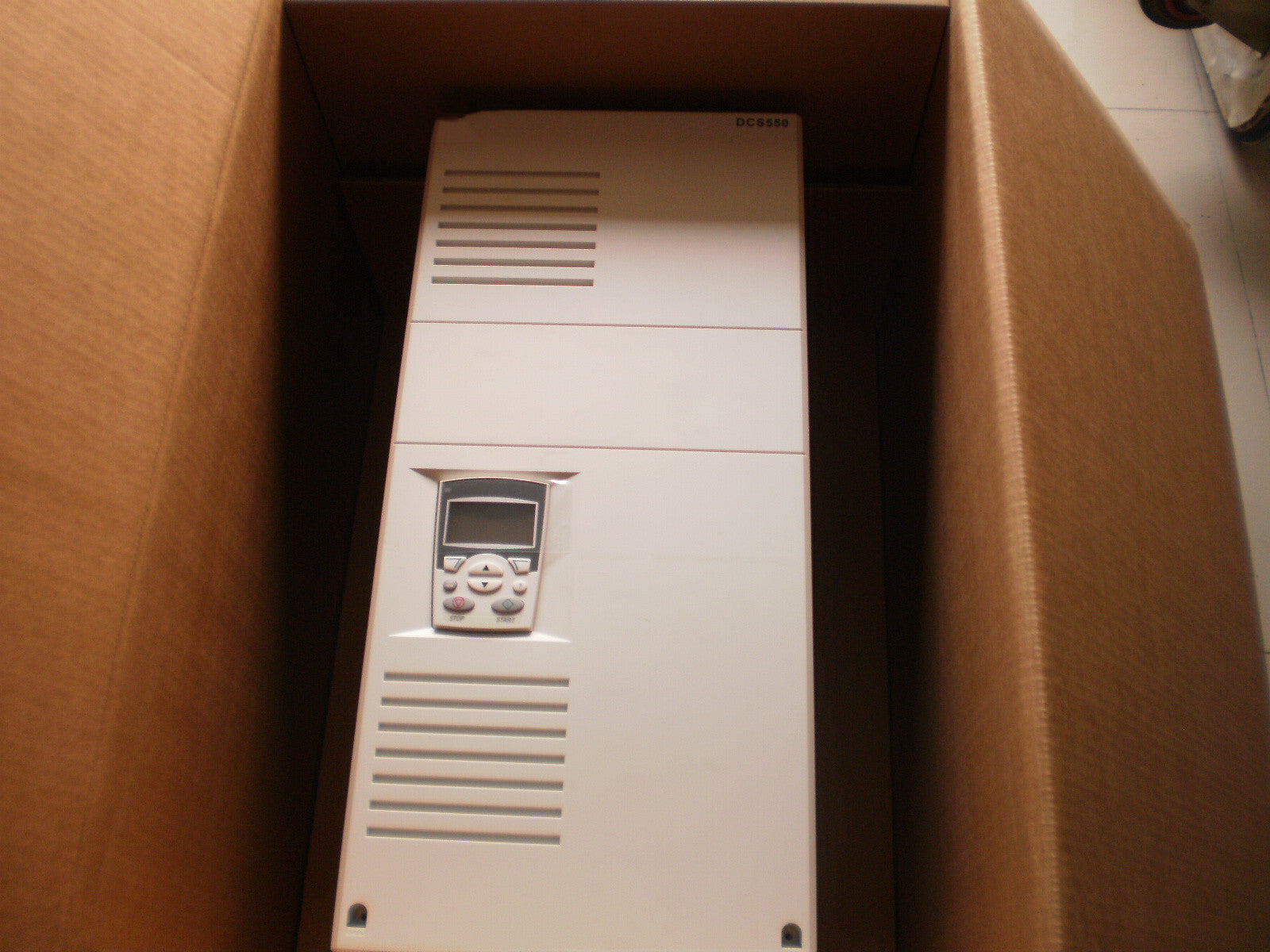 1PCS NEW DCS550-S01-0900-05-00-00 #OYF009