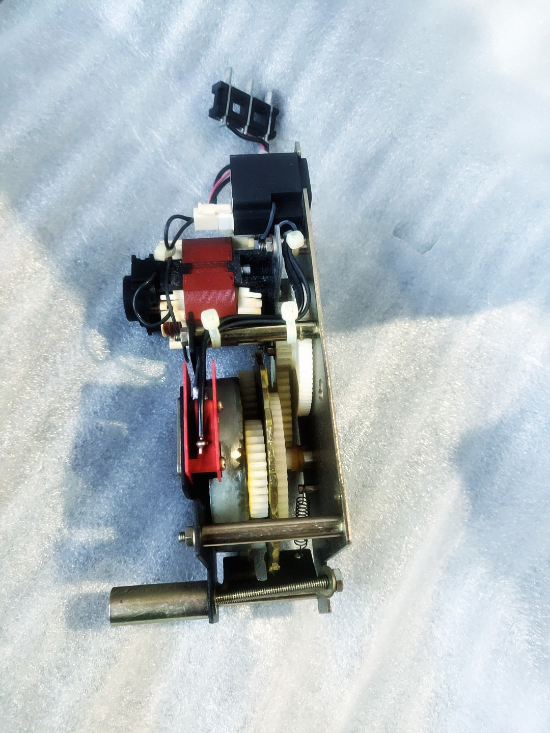 1PCS MCH-M 200-240VAC #OYF006